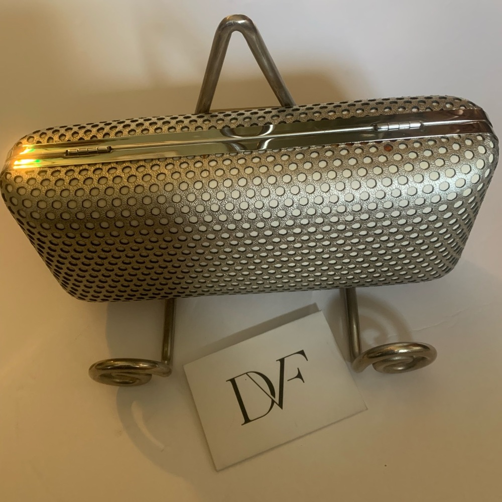 Diane Von Furstenberg Silver Box Clutch - Picture 4 of 4